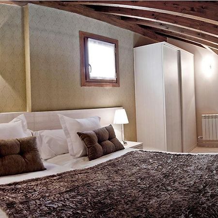 Fuente De La Estacion Apart otel Ezcaray Dış mekan fotoğraf